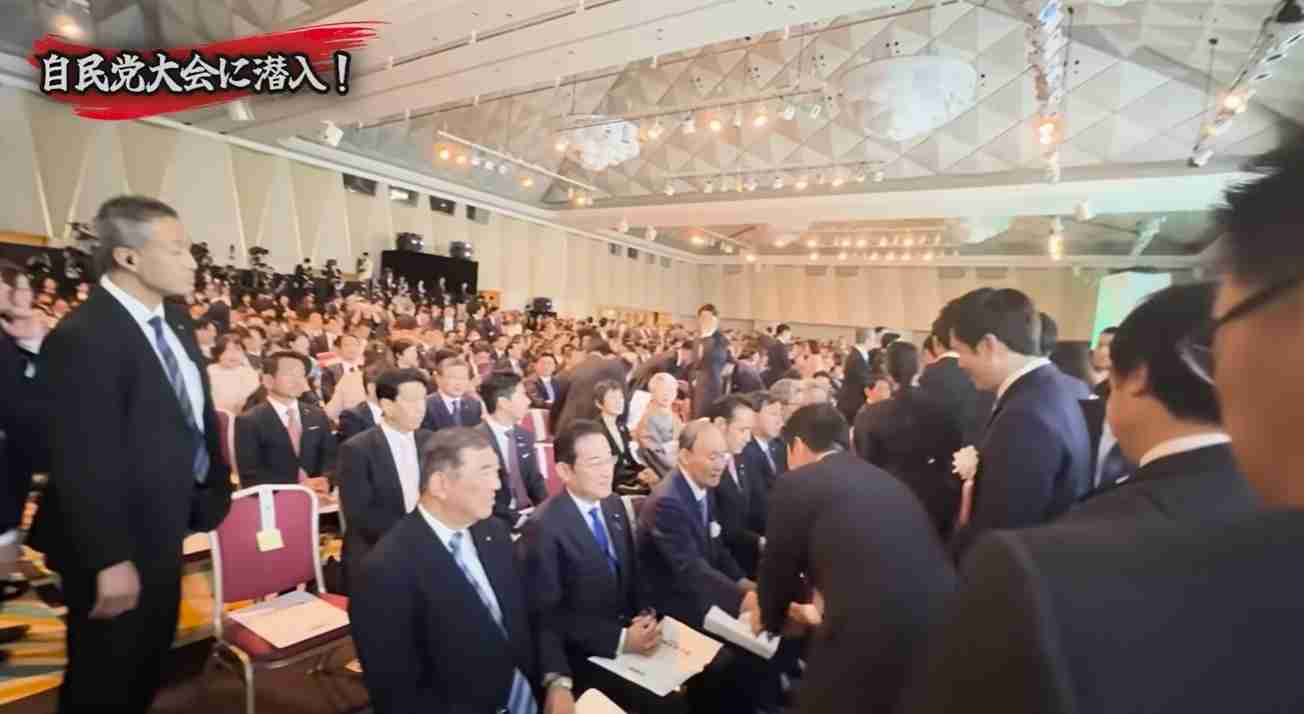 「元気そうになってる」菅元首相　“ピクリとも動かない”深刻状態から一変…党大会で見せた“最新近影”に広がる安堵