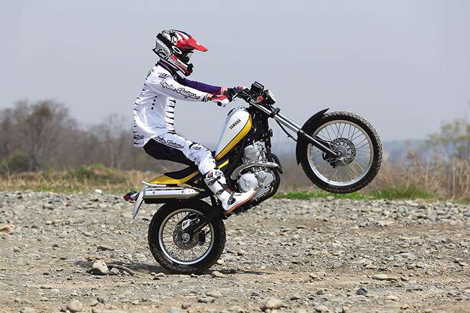 警察から逃走していた男子中学生の自転車が市営バスと衝突…計3人が軽傷 名古屋・中村区