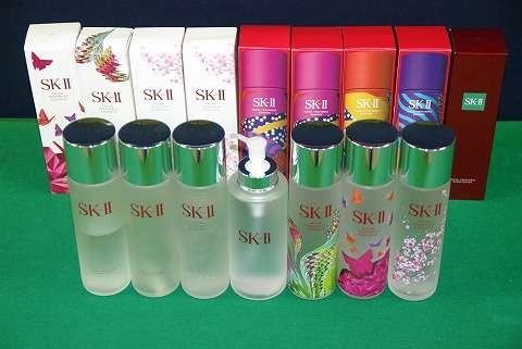 容器は高級　中身は「100均」か　ブランド化粧品偽りフリマアプリで販売　18歳少年書類送検