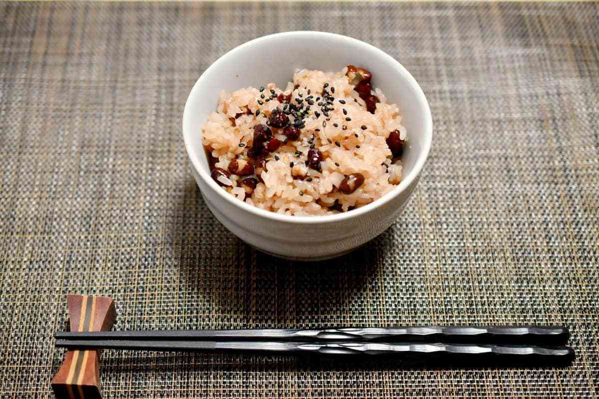 約2100食の赤飯廃棄に批判相次ぐ...「誰」が電話した？　「圧力的なものは全くない」と市教委の担当者（J-CASTニュース） - Yahoo!ニュース