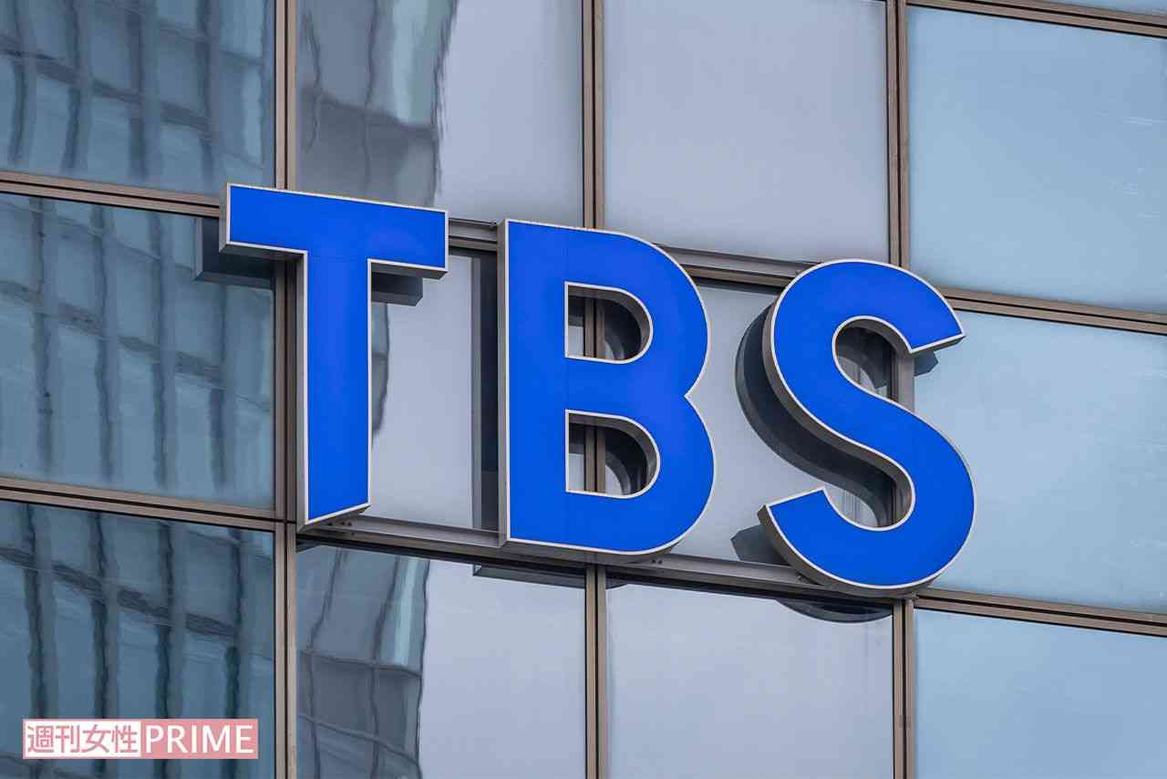 ニューヨーク嶋佐、TBS『ラヴィット』で若手アナに容姿イジリ…川島明のフォローも視聴者は拒否感 | 週刊女性PRIME