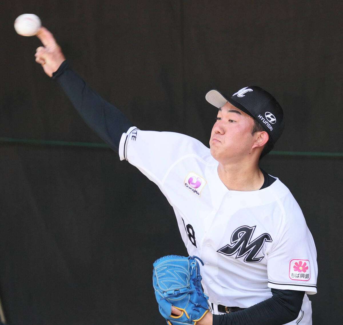 【ロッテ】ドラフト１位・石垣元気、リリーフで１回無失点　ファーム３試合目の登板で初の無失点 - スポーツ報知