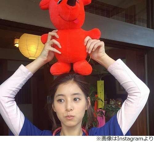 新木優子“幸福の科学信者報道”に騒然 | ニコニコニュース