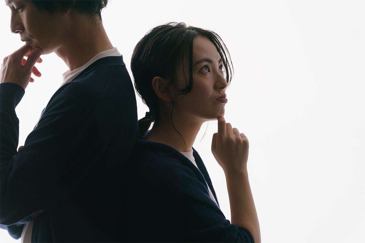 既婚男女3000人に聞く→結婚で“何か”を失った？ 「結婚生活に満足はしていても…」生々しい本音 | オトナンサー
