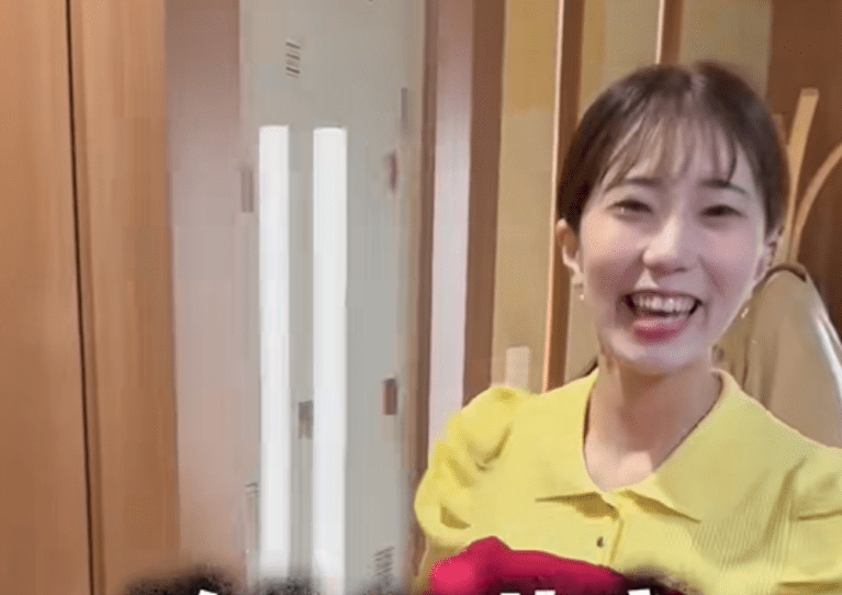 ファミレスの順番待ちで…店員「次の方～」客「飛ばされた！？」名前を呼ばれなかったワケに「そんなことある！？」「珍しい！」「苦労しそう…」 – ほ・とせなNEWS