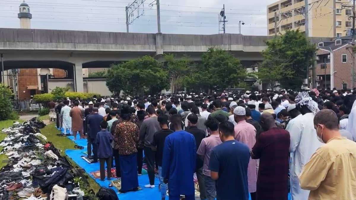 モスク急増164カ所、四半世紀で9倍　600人がブルーシートで公園占有「想定超えた」　「移民」と日本人の現場から② - 産経ニュース