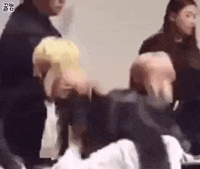 Taehyung Rude Bts Rude GIF – Taehyung rude Taehyung Bts rude – discover and share GIFs