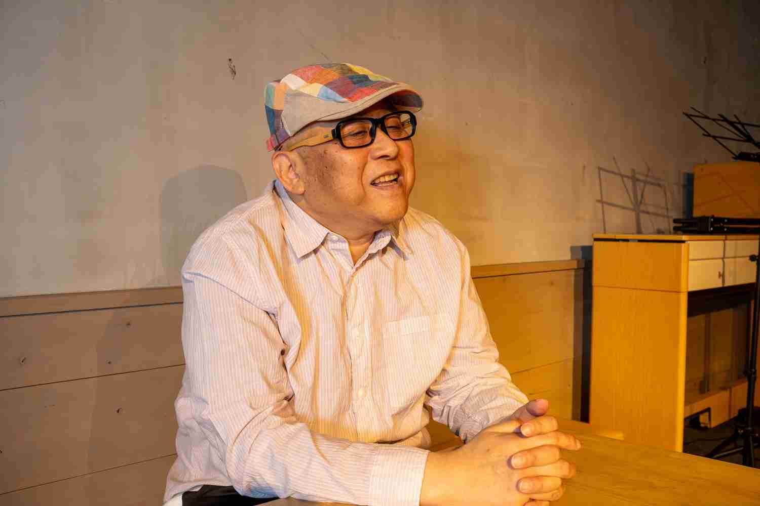         「表情は一切わからない」コージー冨田(59)、糖尿病で“視力の大半”を失い人工透析を続ける日々。26歳で発症も放置した後悔  |  日刊SPA!    