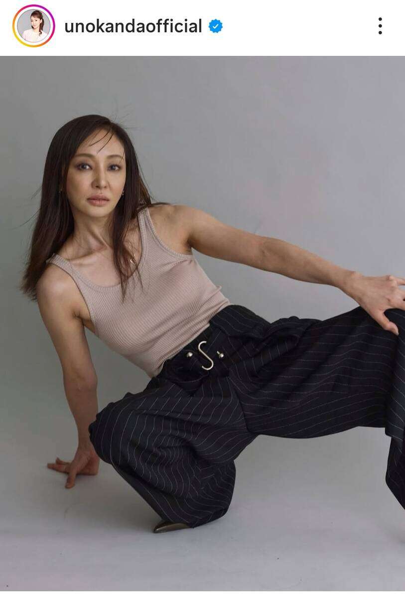 51歳・神田うの　別人のような姿！「還暦に向けて…」イメージ激変　スタイル抜群の撮影ショット