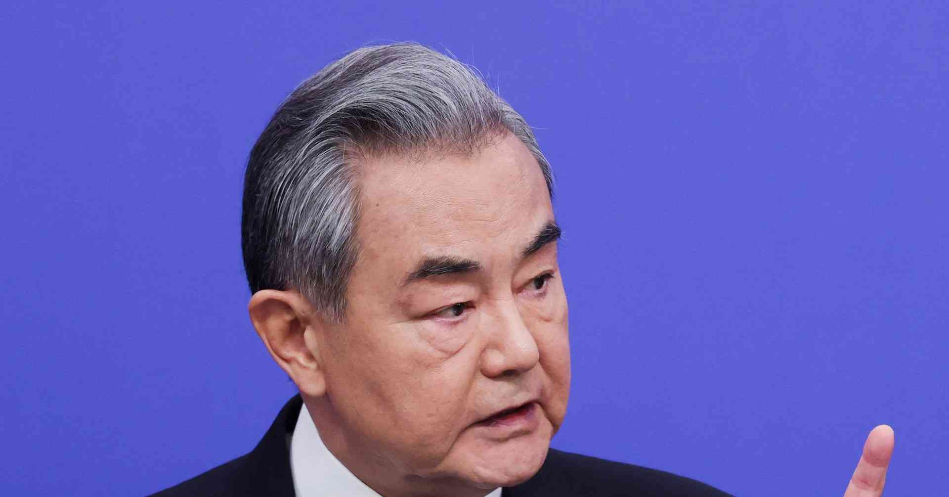 中国、中東での停戦仲介継続へ＝外相 | ロイター