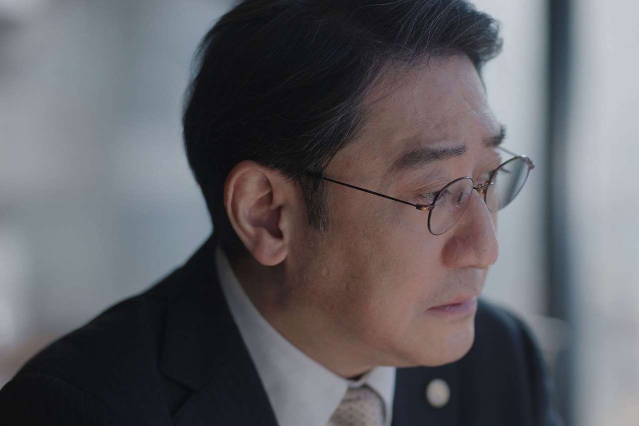 SixTONES松村北斗×今田美桜「白鳥とコウモリ」特報公開、三浦友和と中村芝翫が父役で出演