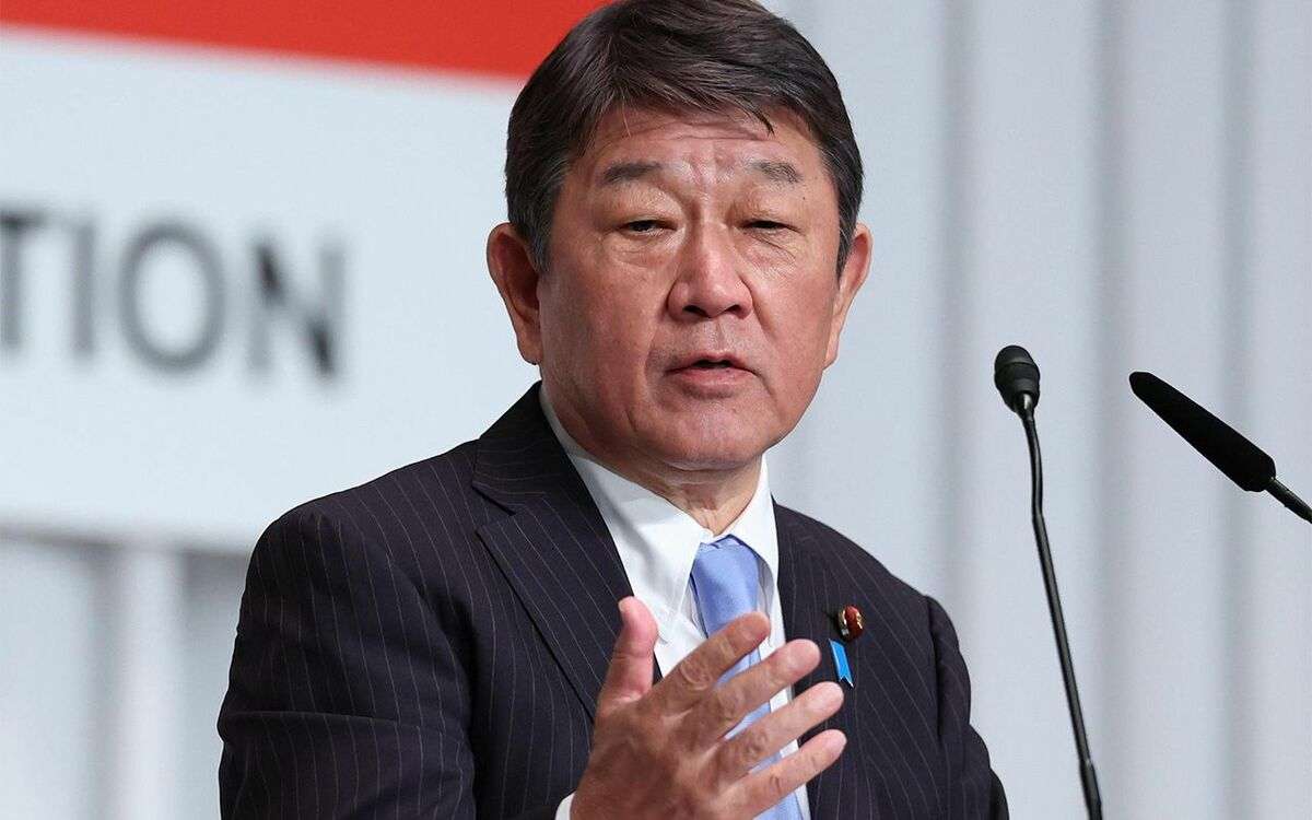 茂木敏充・外務大臣がハイブランドに政治資金支出　「行事費」名目でエルメスやディオールに | 文春オンライン