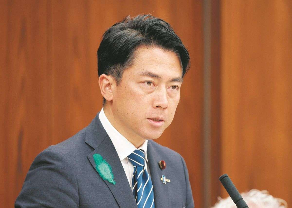 小泉防衛相が「共産党さんミサイル大好き」と答弁　それを笑う茂木外相…　揶揄する姿勢を山添拓氏が猛批判：東京新聞デジタル
