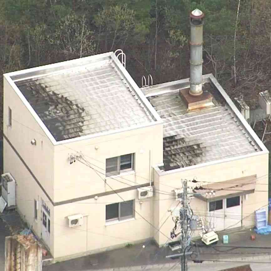 旭山動物園の焼却炉に30代妻の遺体を遺棄か…動物園勤務の市の男性職員に警察が任意で事情聴取…園内では防護服着た捜査員が焼却炉など調べる＜北海道旭川市＞（北海道ニュースUHB） - Yahoo!ニュース