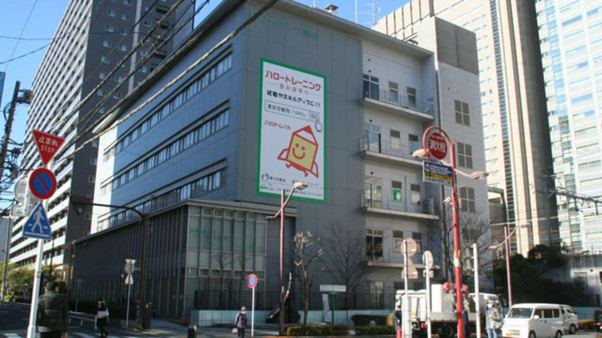 再燃するハローワーク前の｢採用活動｣ 大量採用､大量離職に歯止めはかかるか | 特集 | 東洋経済オンライン