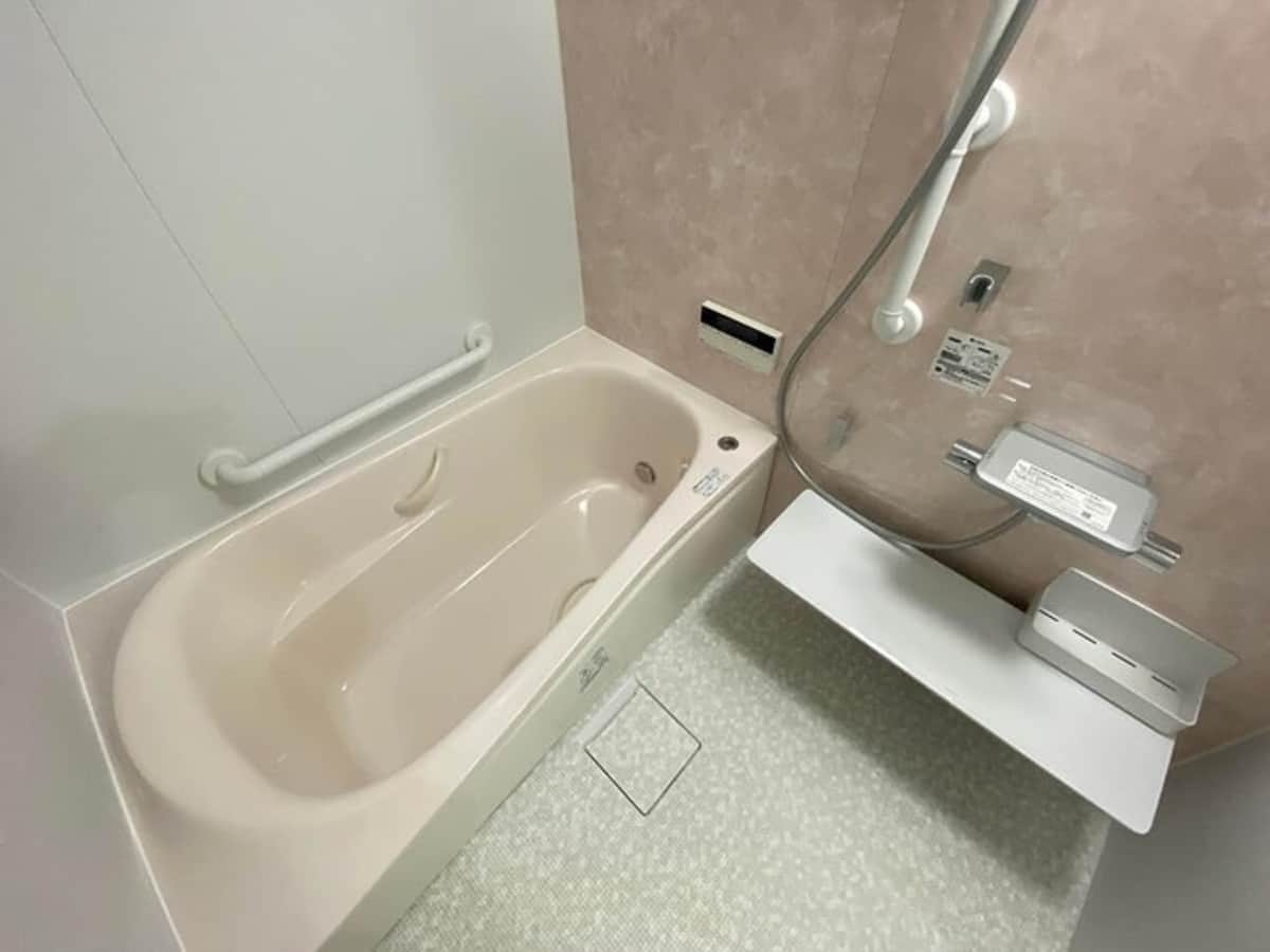 TOTOユニットバス受注一時停止、ナフサ供給との関係は？　経産省は不足を否定「不安などから原料が目詰まり」: J-CAST ニュース