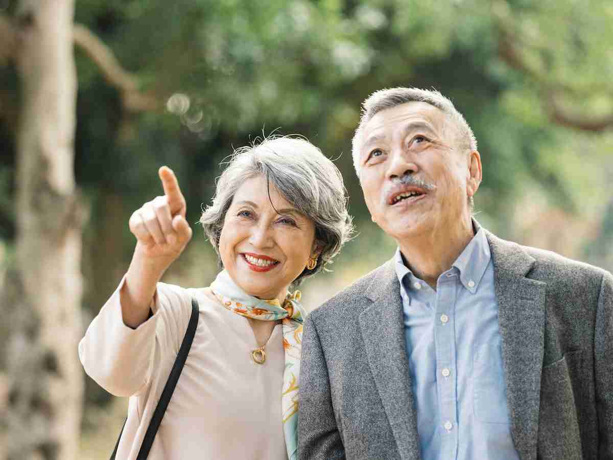 深刻なのは「高齢者」の旅離れ。団塊世代が市場を去り、観光業界が直面する“1000万人泊”の消失 [社会ニュース] All About