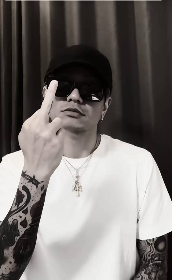 「やば」「墨がすごい」田中聖さん、隙間ない腕タトゥー〝再出発姿〟に「え、これ本人？」「信じられなくて衝撃」ファン騒然