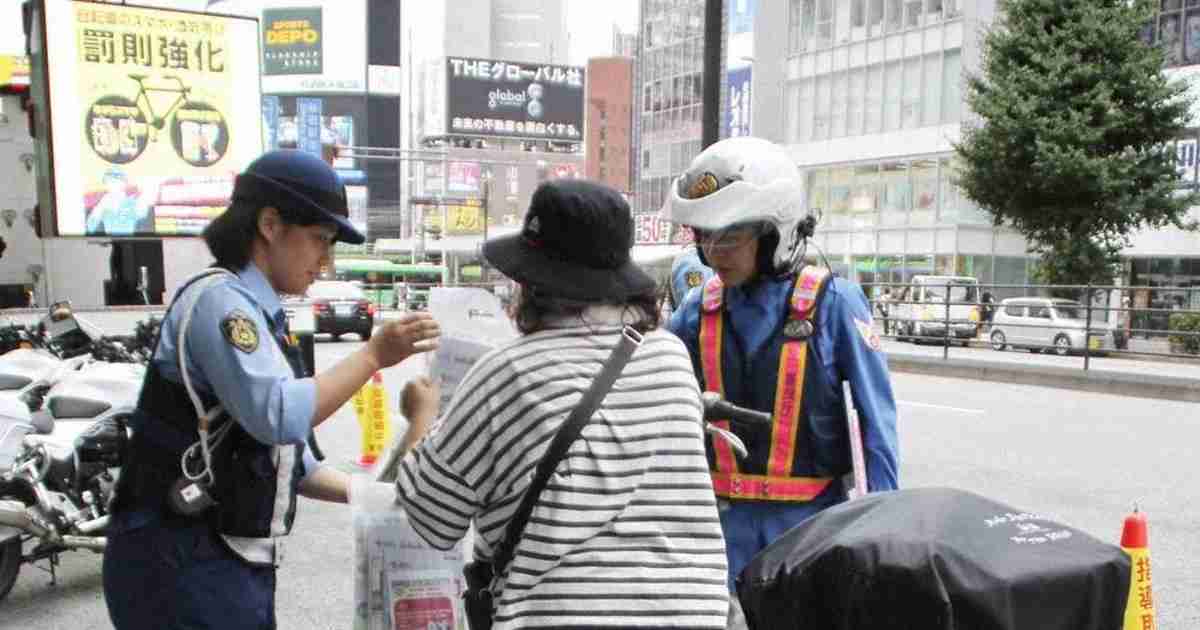 子どもや高齢者の自転車　無理して車道走らないで　警察が注意呼びかけ　／長野 | 毎日新聞