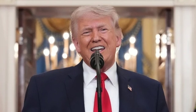 トランプ、保育や医療より軍事費を優先すべきと主張。「国は保育の面倒まで見られない」と強調