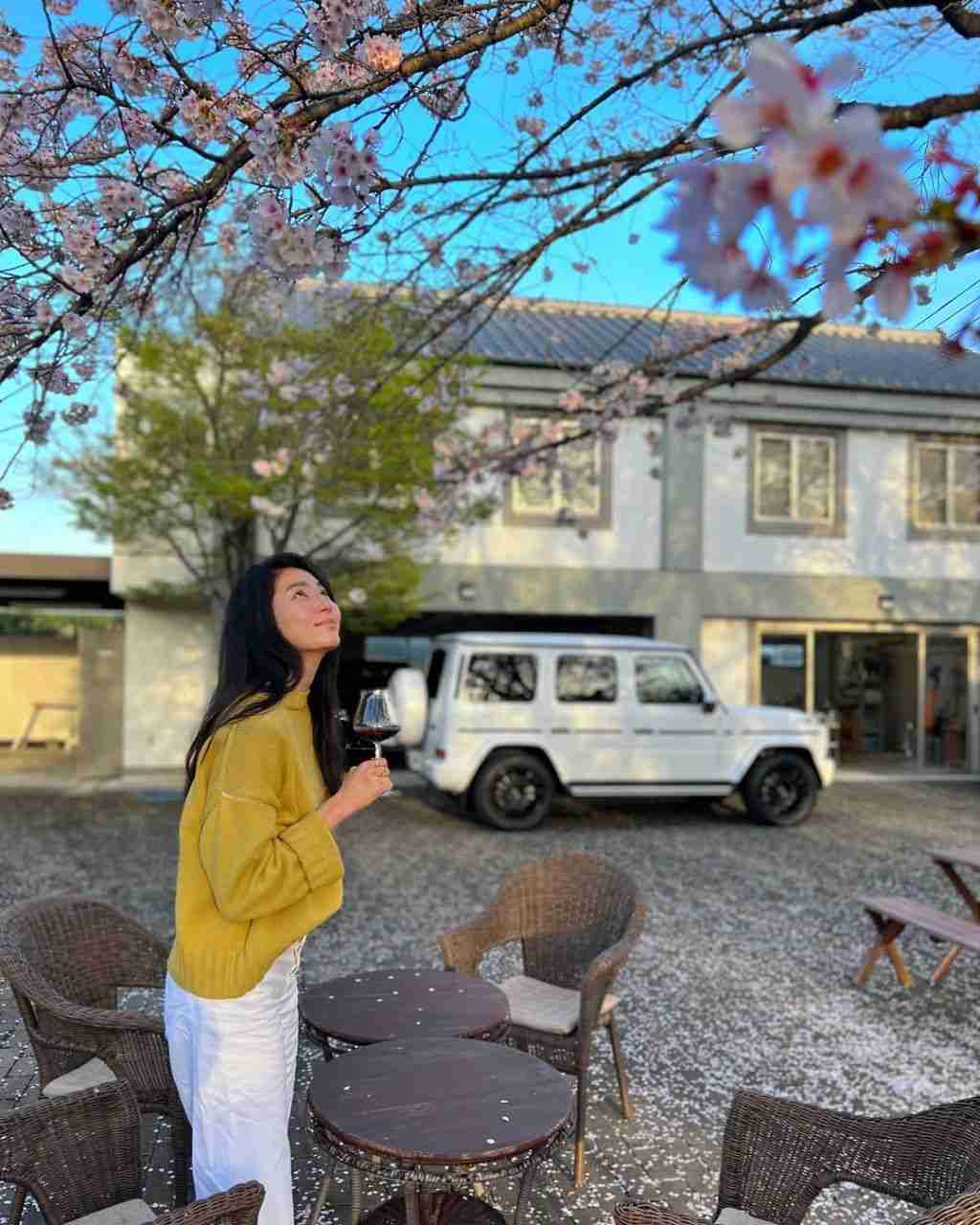 「貼る場所が自由すぎる」規格外のお嬢様〝初代バチェロレッテ〟福田萌子の受験票写真が話題「バイトも就活も経験ないだろうから…」（西スポWEB OTTO！） - Yahoo!ニュース