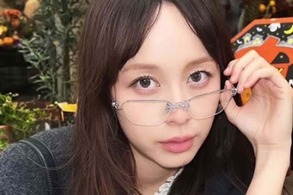 佐藤ミケーラ倭子が結婚発表も“3カ月お試し婚”に賛否「試着感覚？」ゼクシィ史上初の演出も“宣伝臭”の指摘の声も | Smart FLASH/スマフラ[光文社週刊誌]