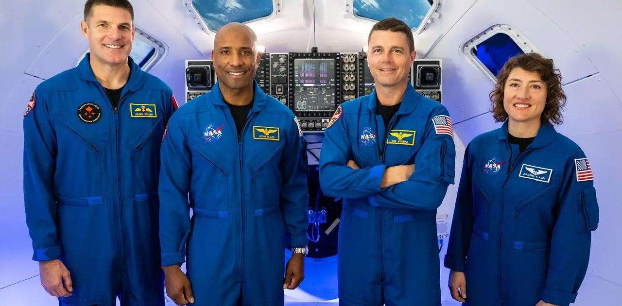 NASAのアルテミス2に搭乗する宇宙飛行士4名のプロフィール | ギズモード・ジャパン