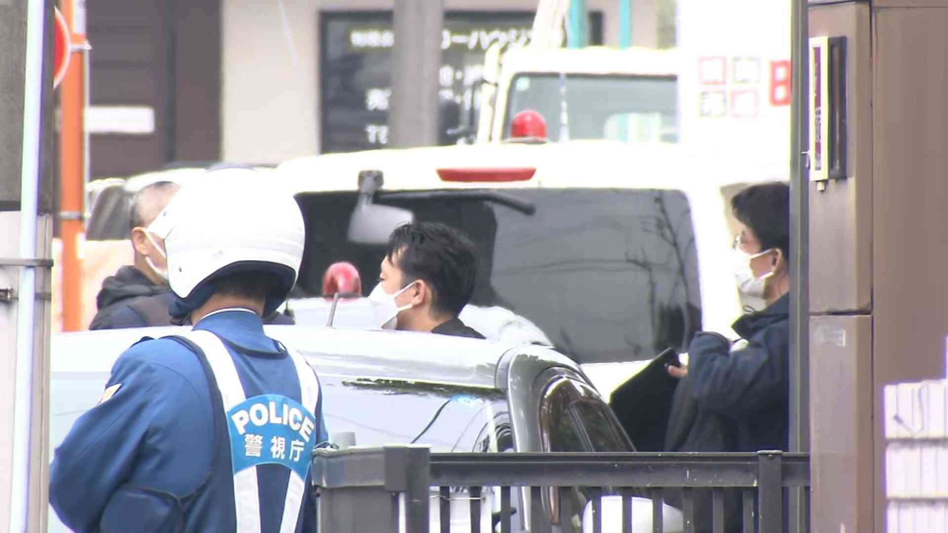 「うるさい」少年ハンマーで殴られ顔の骨折る重傷　逃走中の“立てこもり”男は以前も騒音めぐりオノで少年襲撃　東京・福生市（FNNプライムオンライン（フジテレビ系）） - Yahoo!ニュース
