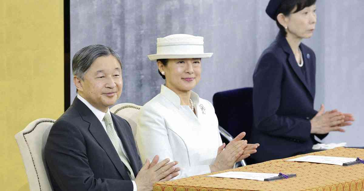 両陛下「深い反省と平和守る努力大切」　昭和100年式典で感想 | 毎日新聞