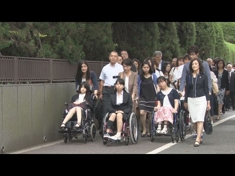 ワクチン副作用、６３人提訴 子宮頸がん、１５～２２歳女性