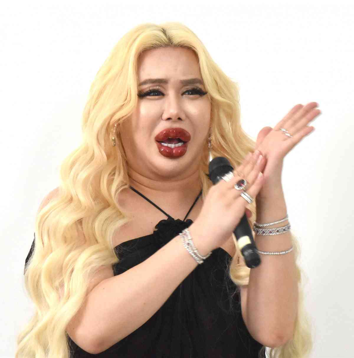 アレン様、年齢を公表「非公開なんだけど」「もう言っちゃう！」  | オリコンニュース（ORICON NEWS）