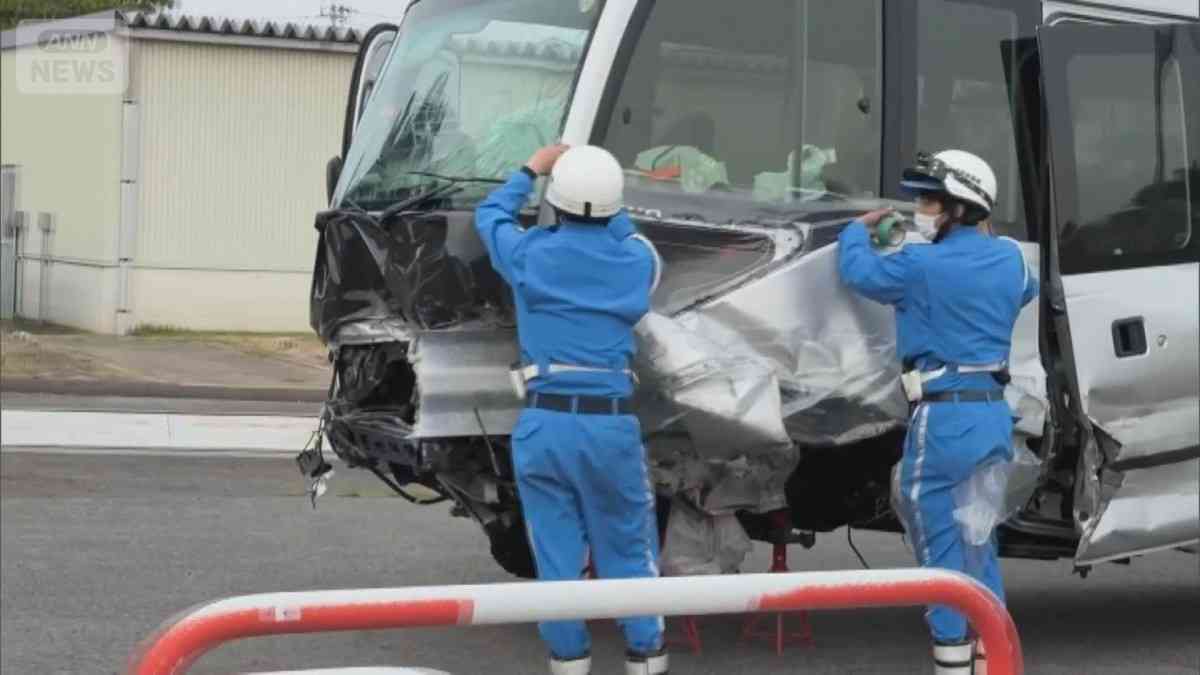 関係者「貸し切りバスすべて空いていた」食い違う当事者の主張“部活バス”死傷事故