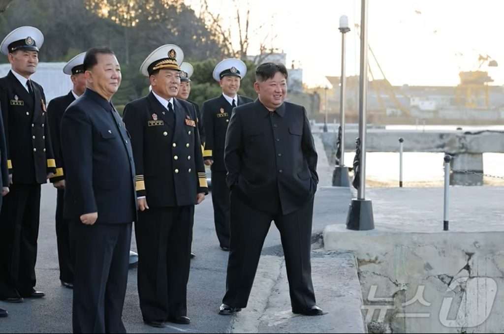 「金正恩総書記が不在でも核は放たれる」北朝鮮が憲法に刻んだ“自動報復”…韓国で分析（KOREA WAVE） - Yahoo!ニュース