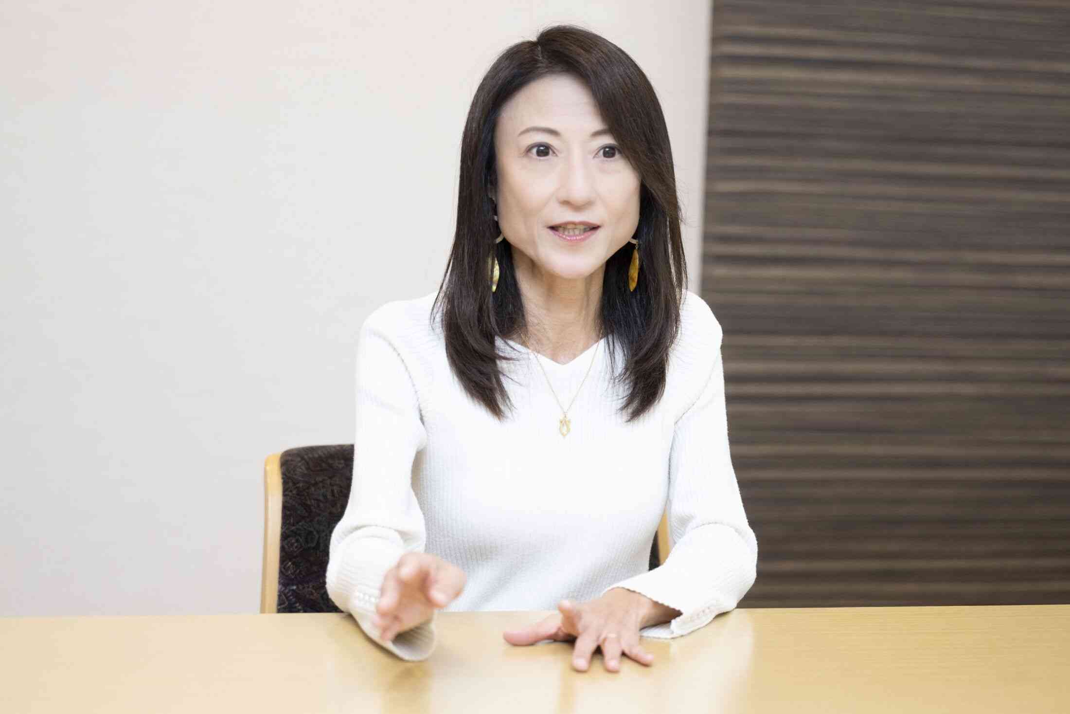 初デートで突然「もう俺の子どもがいる」と…“詐欺師の元夫”に借金3億円超を背負わされた元TBSアナ・木村郁美（53）が明かす、わずか4か月で入籍した真相（文春オンライン） - Yahoo!ニュース
