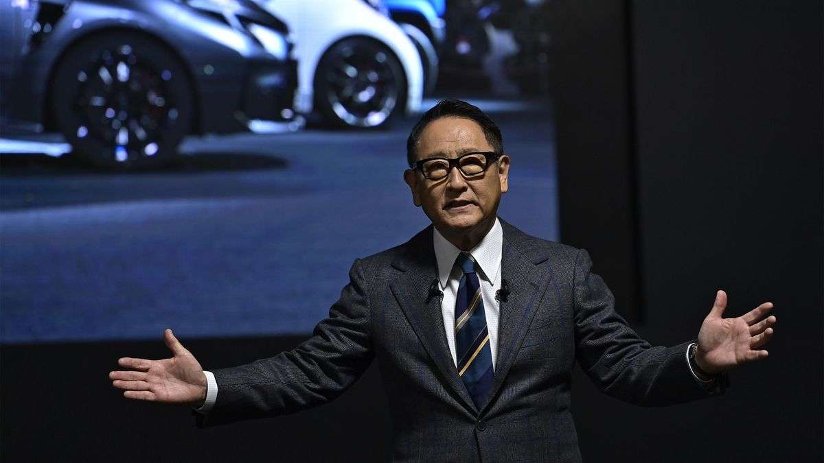 日本に豊田章男氏がいたのは幸運だった…｢EV化の真実｣を主張し続けた豊田氏が筆者に明かした｢真意｣ トヨタが｢メディアの偏向報道｣に屈しなかったワケ | PRESIDENT Online（プレジデントオンライン）
