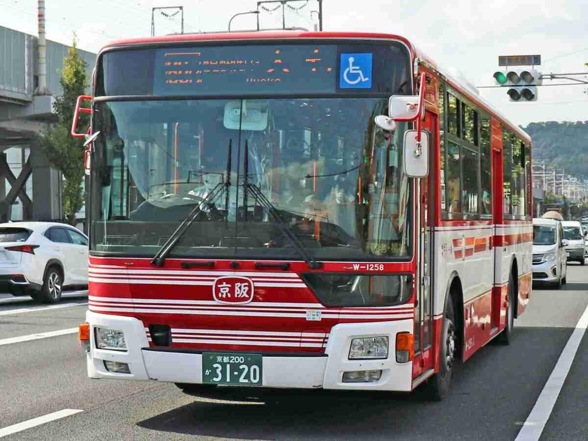 【速報】路線バスが定刻より「14秒」早く発車、近畿運輸局が処分　過去にも複数回「違反」｜京都新聞デジタル　京都・滋賀のニュースサイト