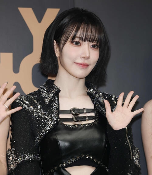 LE SSERAFIMのSAKURAピンクヘア復活に「かわいい」「ずっと待ってました」「女神」 - 芸能 : 日刊スポーツ