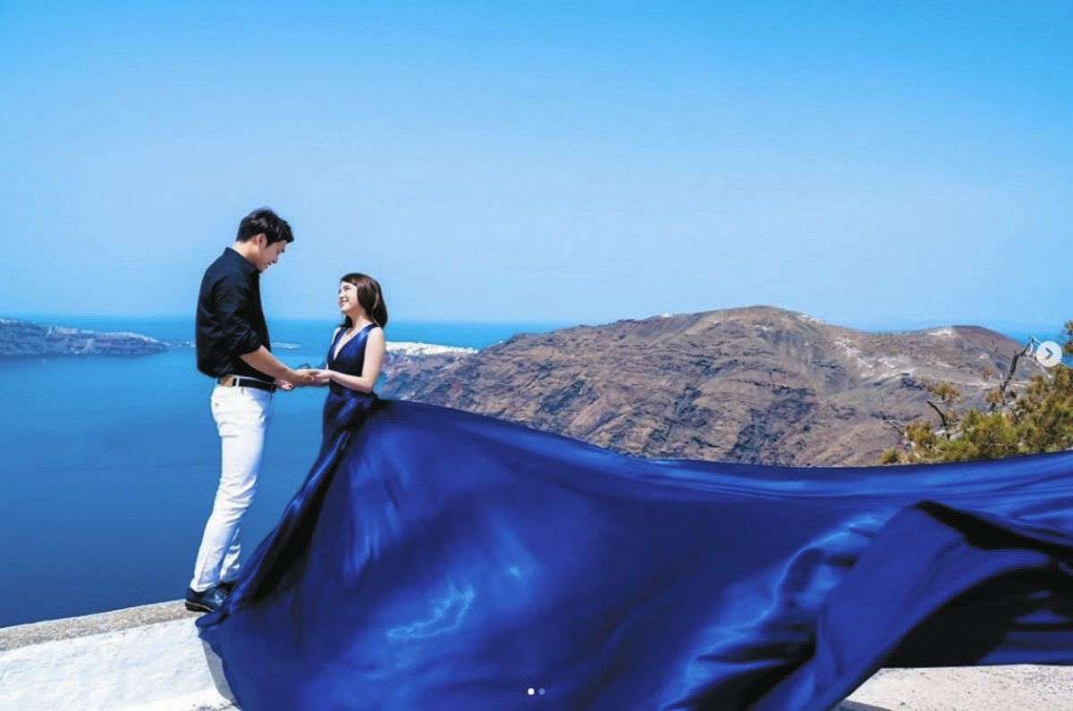 川島海荷　結婚式を挙げたと報告　ドレス姿で「こんな幸せな日はないと実感」　夫は競泳・中村克