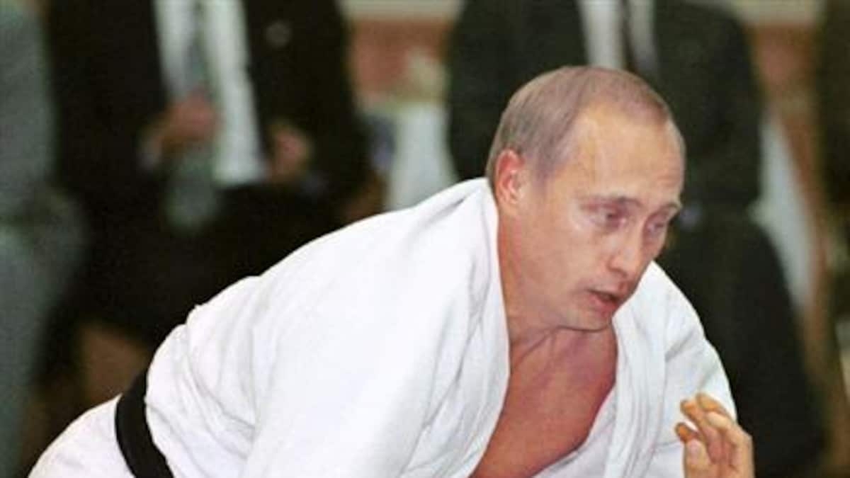 【今週の注目記事】黒帯プーチンが規律と礼節を学んだ「柔の道」 「日本に感謝している」…ロシアでは教科書に（1/5ページ） - 産経ニュース