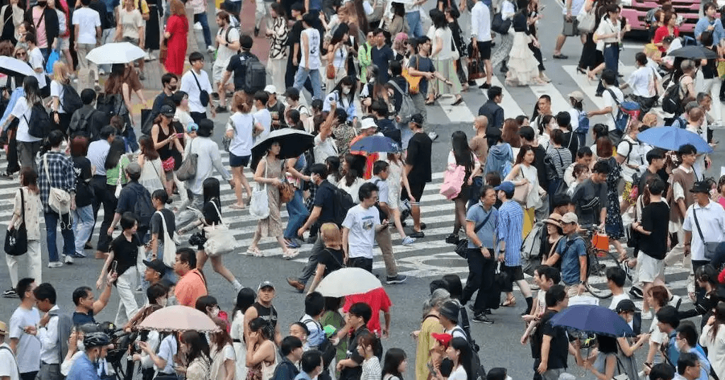 ＜独自＞情報活動人員3・3万人、警察が6割超…国内に集中　初判明、規模は英仏独上回る (産経ニュース)