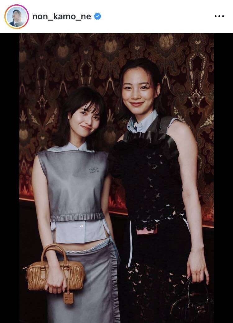 小顔すぎて衝撃！「うわさ通り」元乃木坂46人気メンバー「レアすぎる」女優・のんがツーショット公開