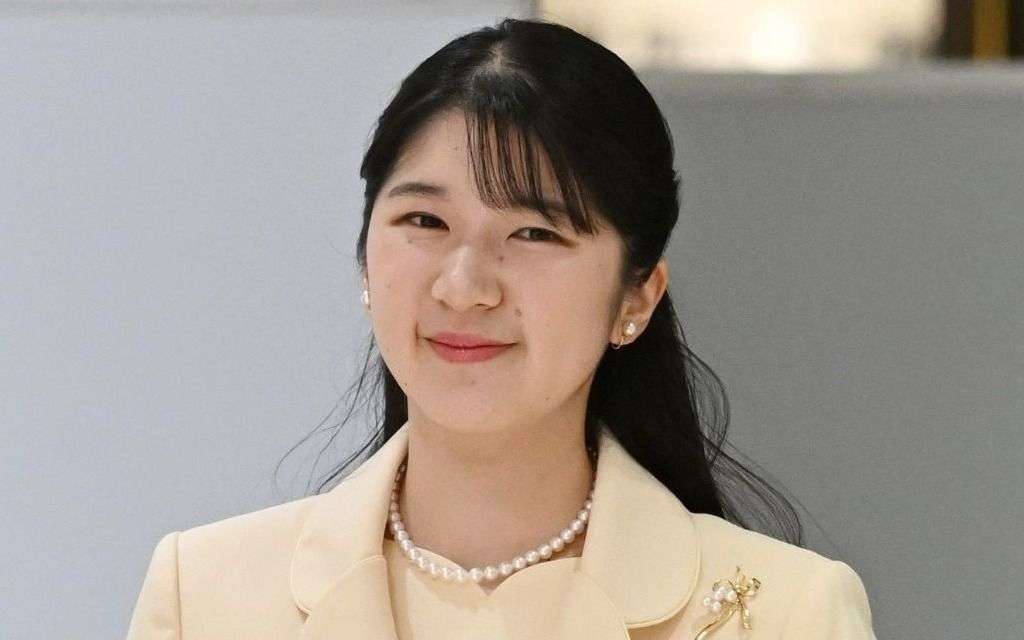 「愛子天皇じゃダメですか？」緊急アンケートを実施します | 文春オンライン