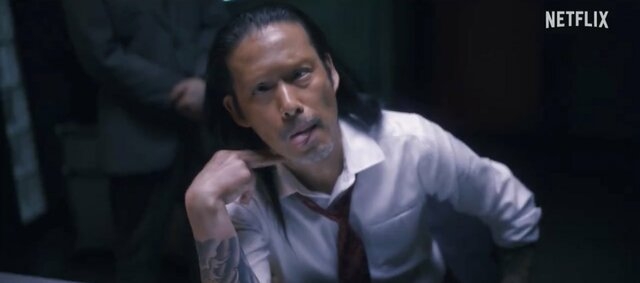 竹野内豊、“眉ナシ顔＆腕にびっしりタトゥー“Netflix新ドラマでの激変姿が沸騰「こうも人相が変わるものなのか」