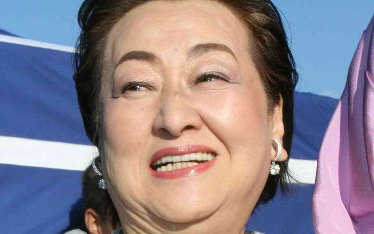 「中1で売春斡旋」「夜中に中年男性に声をかけられて⋯」テレビでは放映されない細木数子のありえない“金儲け術” | 文春オンライン