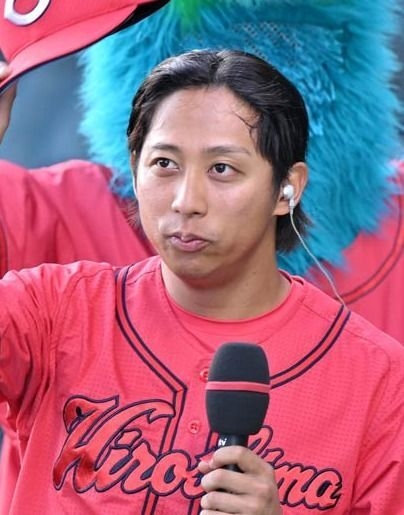 広島カープ3人目の新疑惑　現役選手の「ゾンビたばこ」吸引動画を「週刊文春」が新たに入手〈カートリッジのようなものが握られ…〉（文春オンライン） - Yahoo!ニュース