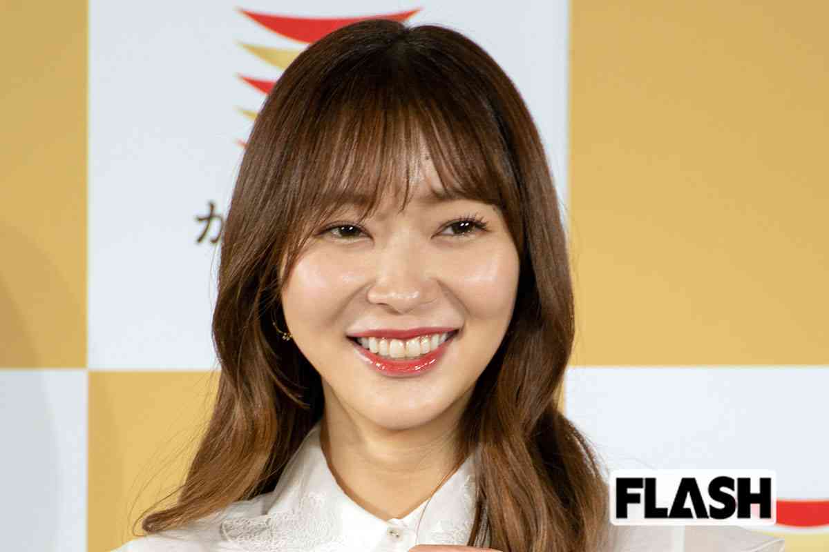 指原莉乃　ヘルシーな装いに“高級ブランド”ネックレスが！過去には「230万円時計」を購入、「マンション2戸所有」明かしてきた“セレブぶり” | Smart FLASH/スマフラ[光文社週刊誌]