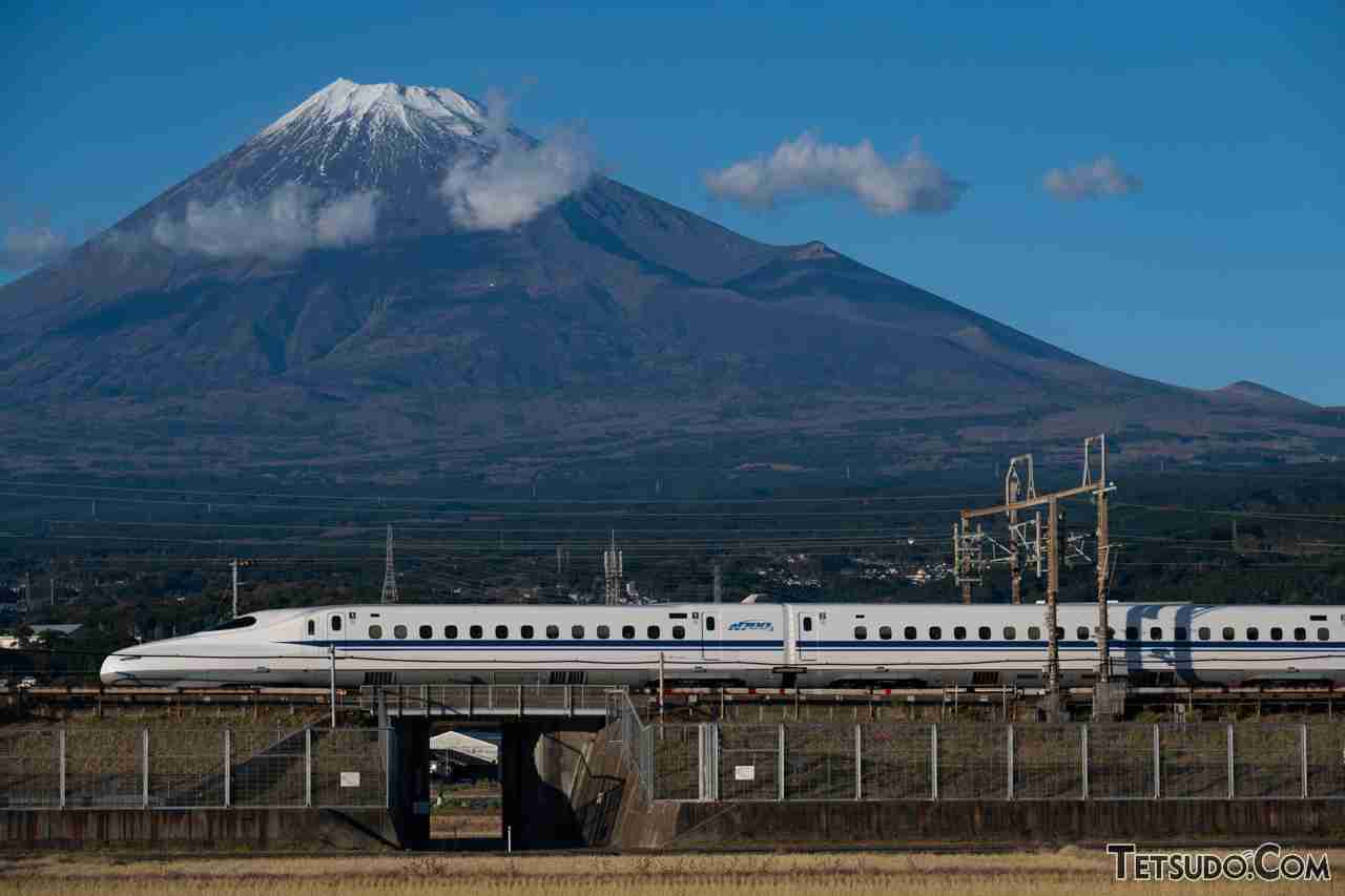 東海道・山陽新幹線「のぞみ」、2026年度下期は三連休も「全席指定席」に - 鉄道コム