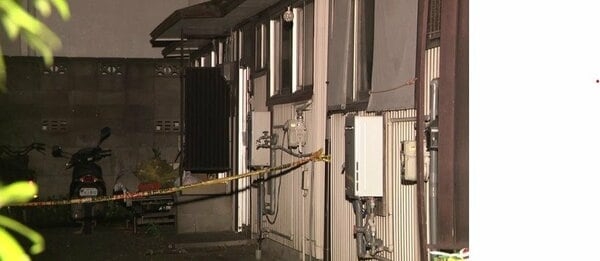 「俺、今人を刺した」と通報…集合住宅で男性がアイスピックで刺されハンマーで頭を殴られる 知人の男を殺人未遂容疑で逮捕｜FNNプライムオンライン