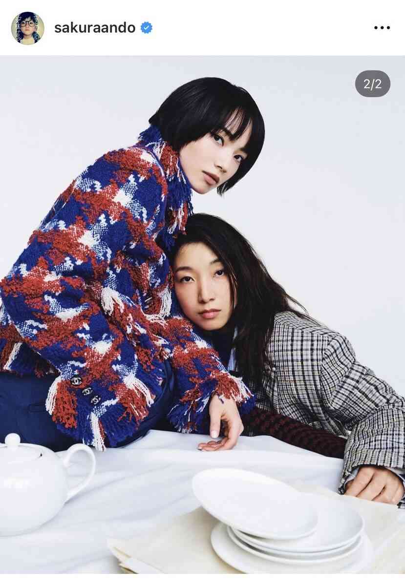安藤サクラ＆小松奈菜、シャネルアンバサダーコンビが魅せる世界観にフォロワーくぎ付け…
