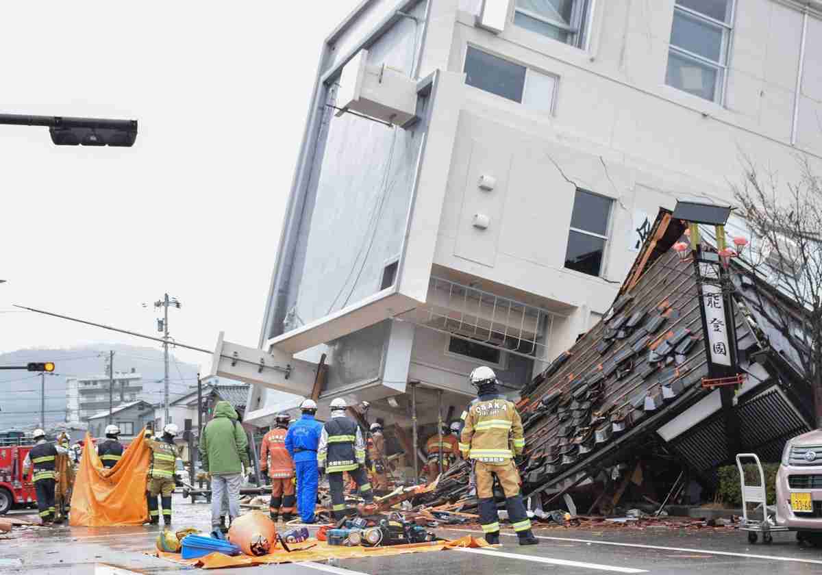 《震度4以上の地震が日本列島各地で頻発》南海トラフ地震と関連する地震も増加　政府は巨大地震の“続発性”を注視、1つの震源で広範囲にわたって発生する可能性も｜NEWSポストセブン